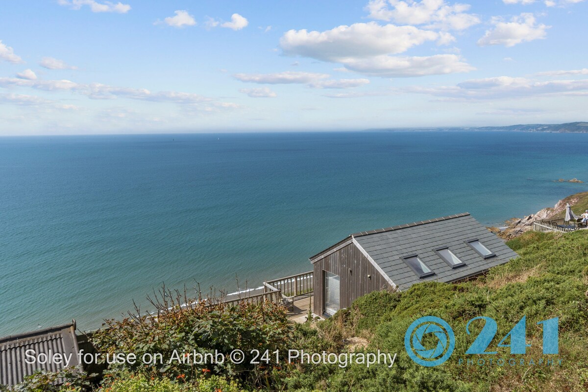 海滩景观、浪漫度假木屋、康沃尔湾（ Whitsand Bay Cornwall ）