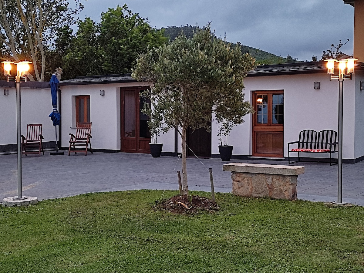 Casita de estilo marinero.  Costa de Lugo (Cangas)