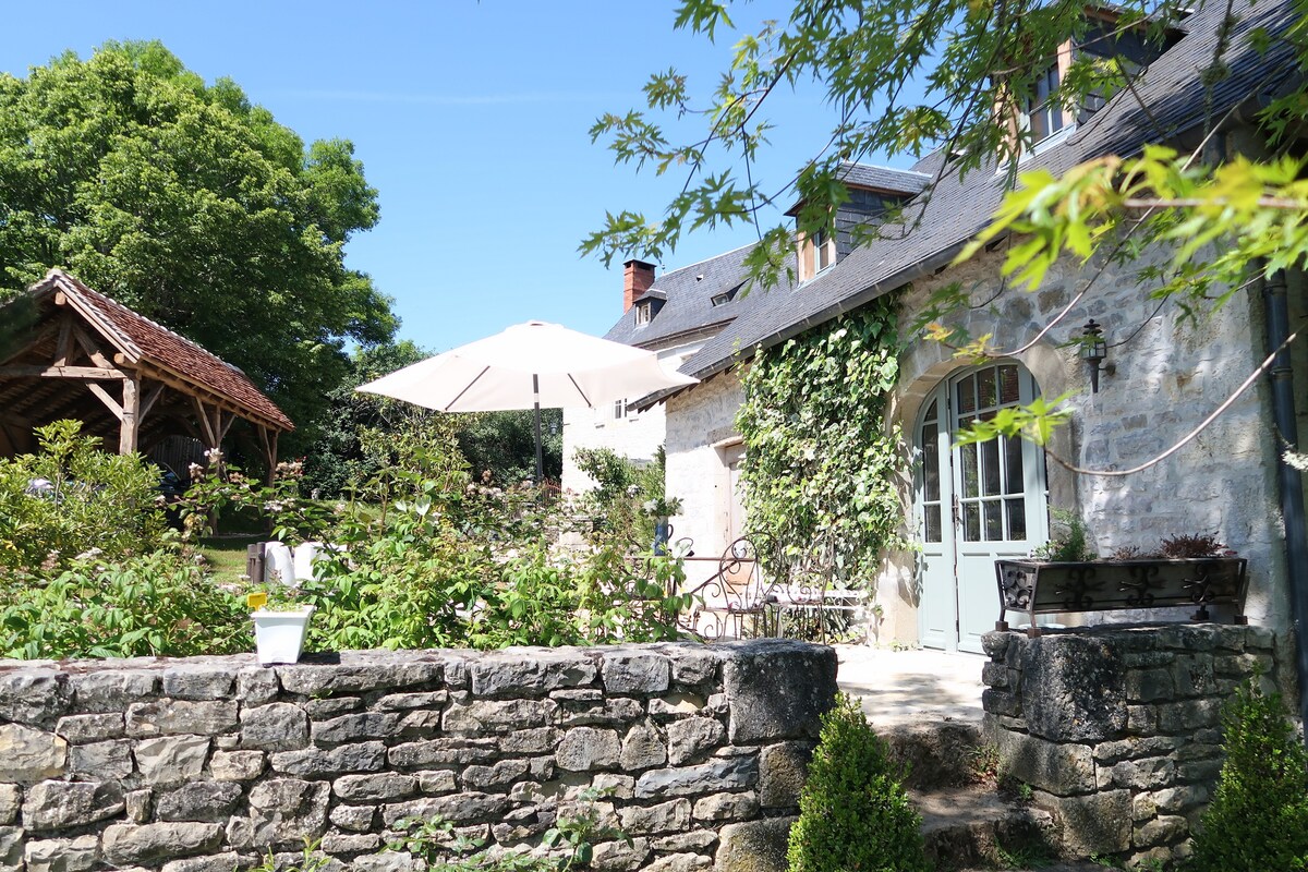 Dépendance toute équipée d'une maison du 19e