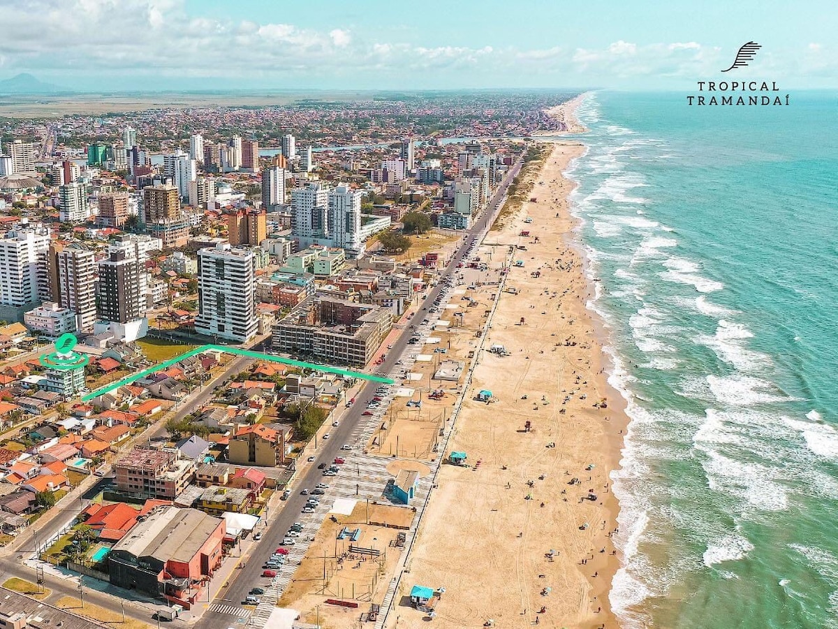 Incrível apto urban jungle a 1 minuto da praia