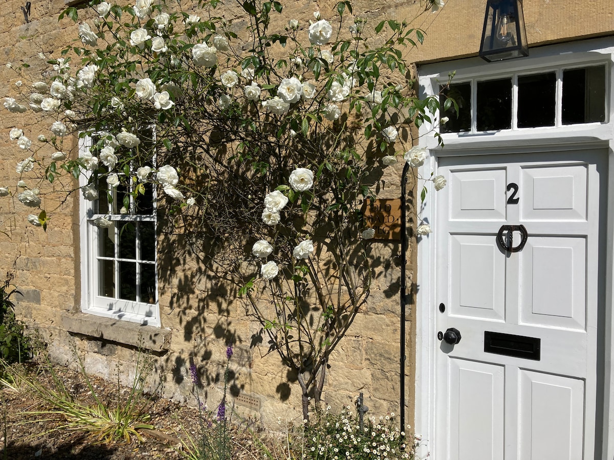 Old Bald Peg, North York Moors, character cottage