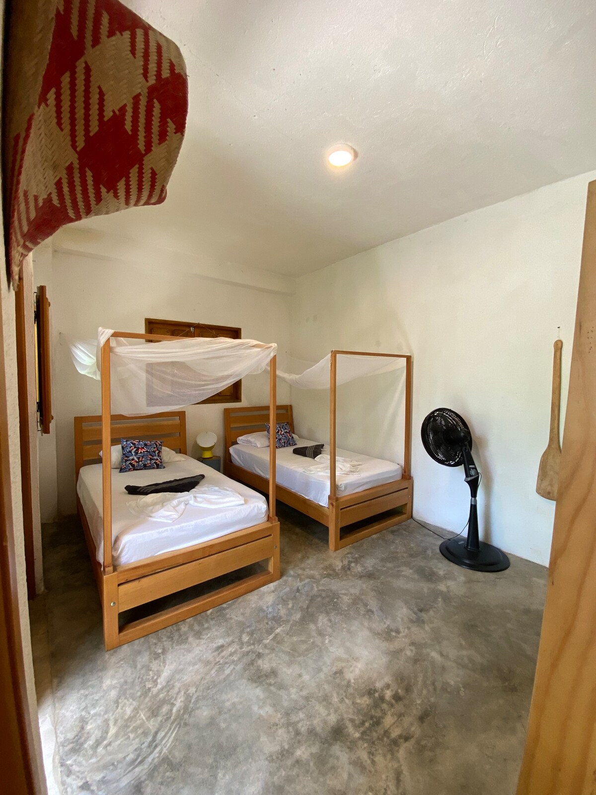 Two single bed room in Casa Chapolin Palomino