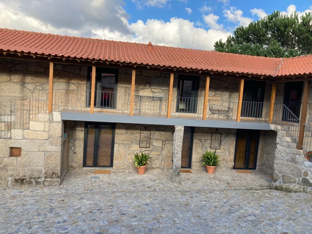 Quinta do Pinheiro ， Domus Fortis 13世纪和塔