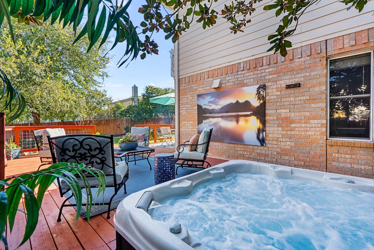 Hot Tub, Fire Pit, Workspace | 4BR Leander Retreat