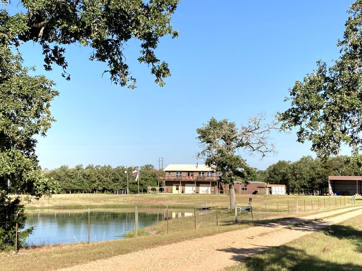 KDU Ranch - Close to Round Top