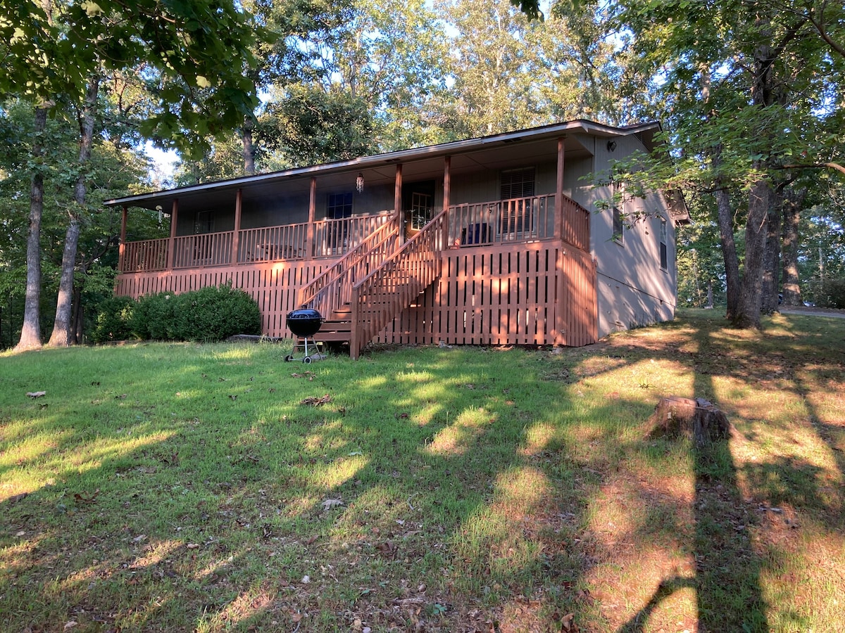 The Coshanna Cabin @ Flint Ridge