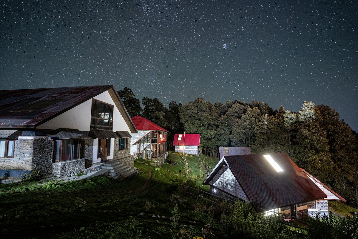Spacious Cottage with attic| Hatu Peak