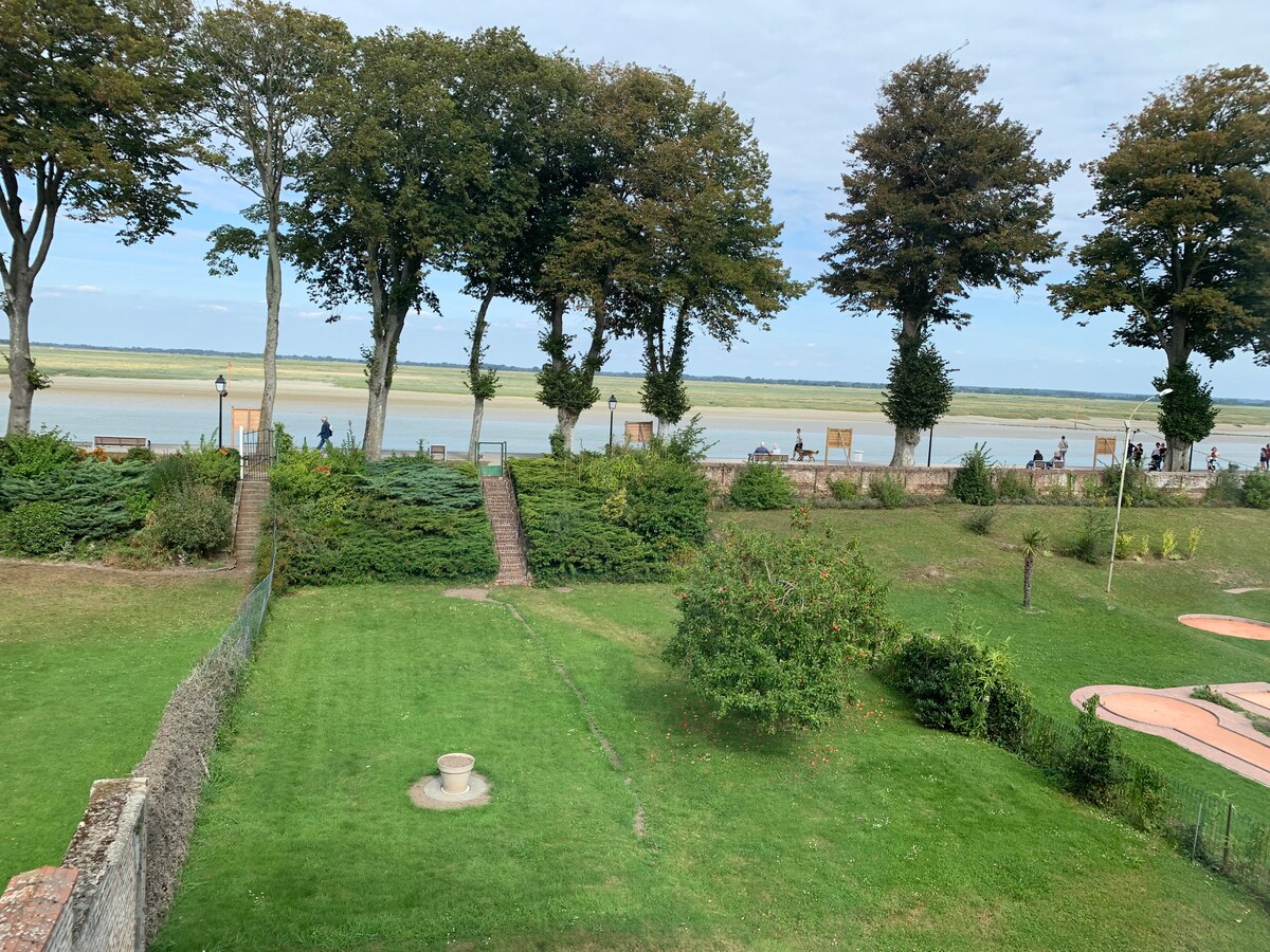 Grande demeure face à la Baie de Somme, accès Quai