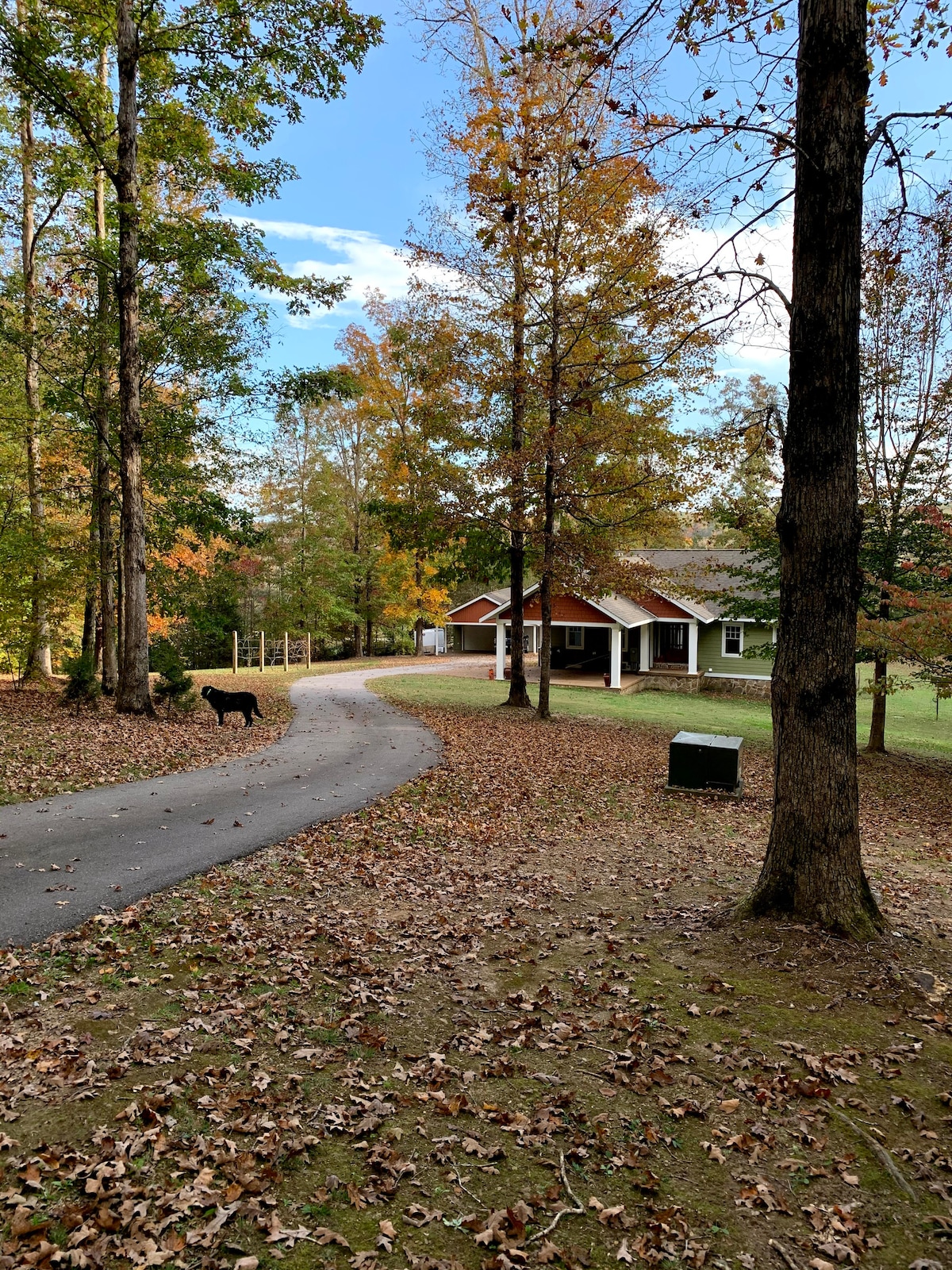 TN Country Home (Peaceful 2 Bed/2 Bath)