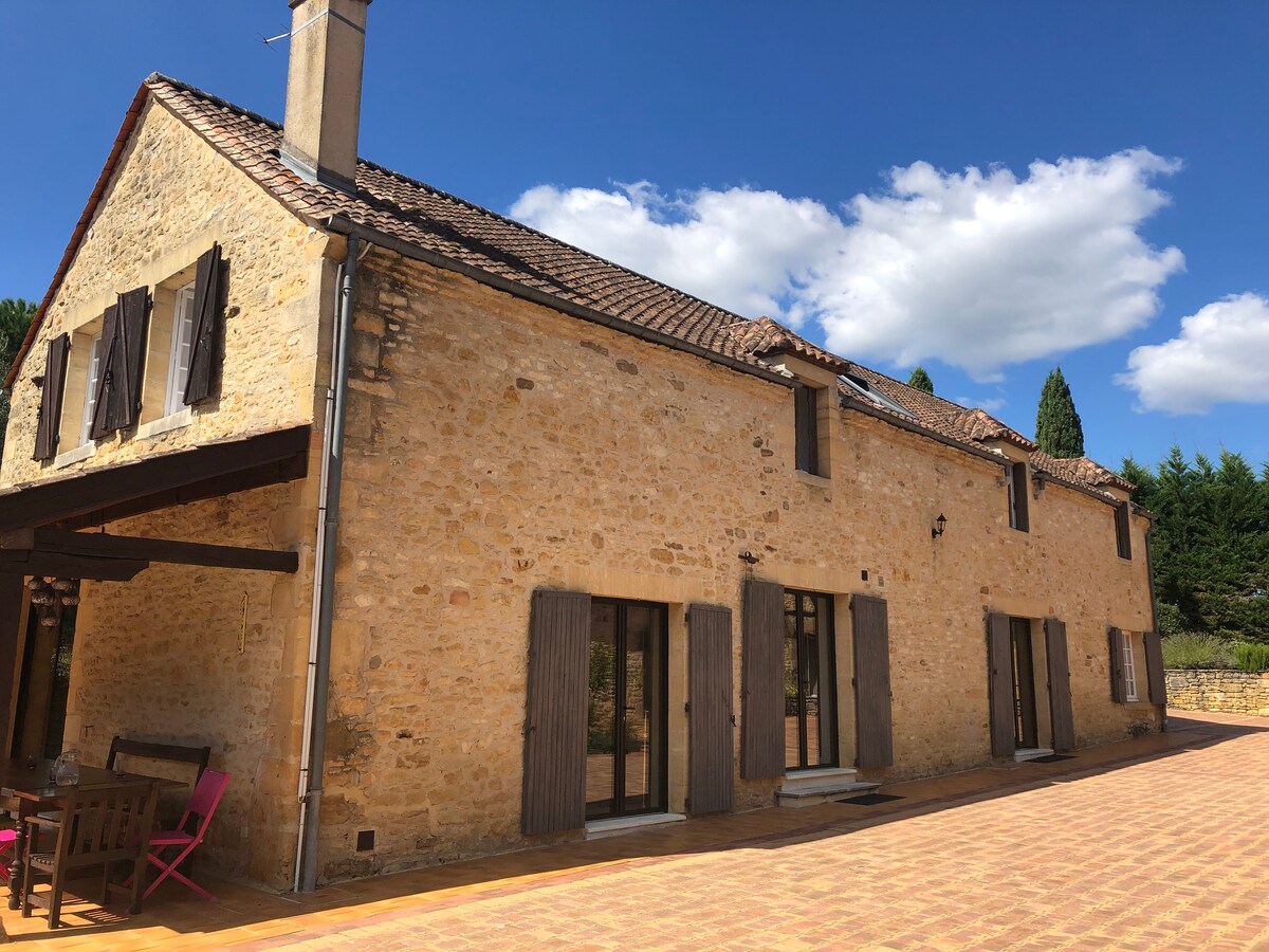 Aubazen Estate (Lascaux Sarlat)