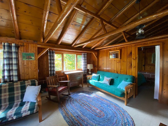 Quiet rustic cabin perched above Ocqueoc Lake