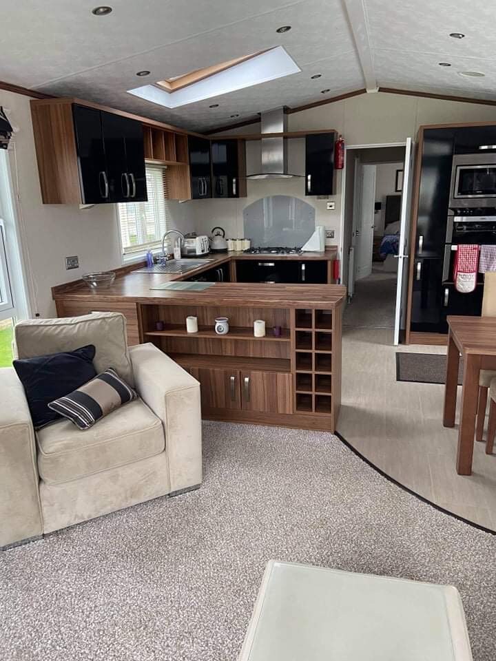 Luxury 3 bedroom caravan at ‘Seal Bay Resort’.