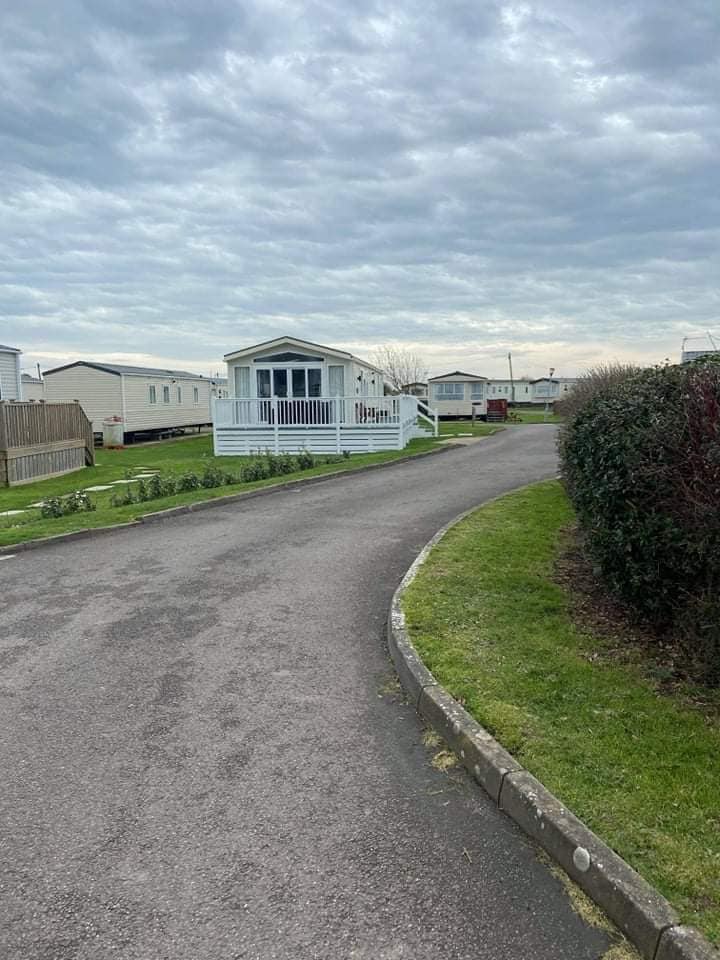 Luxury 3 bedroom caravan at ‘Seal Bay Resort’.