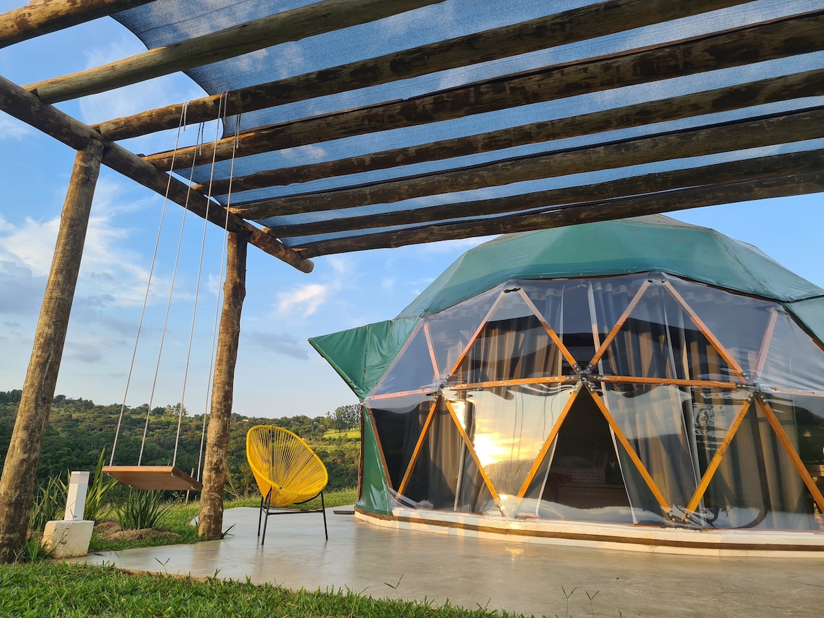 Domo da Cuesta -Glamping com Vista para a montanha