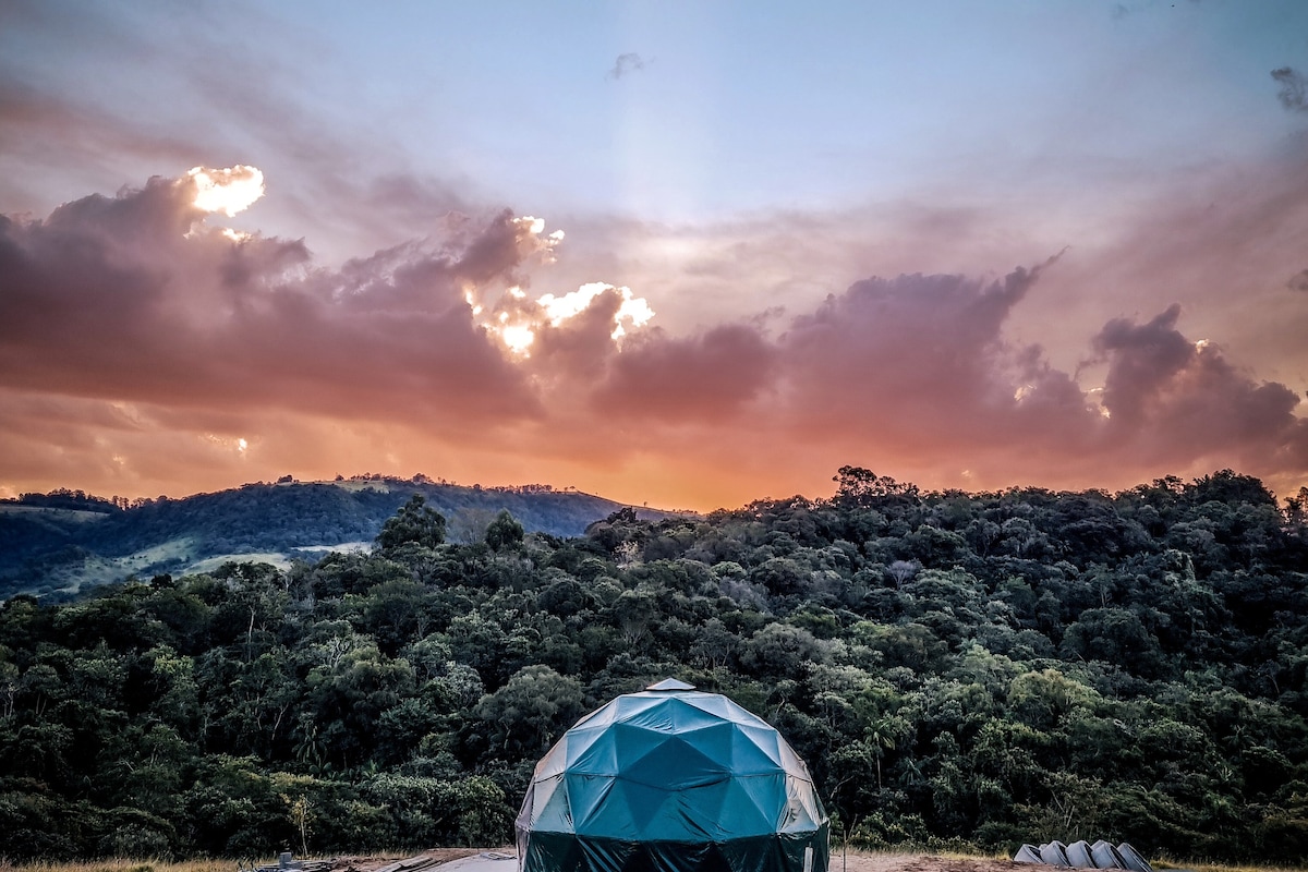 Domo da Cuesta -Glamping com Vista para a montanha