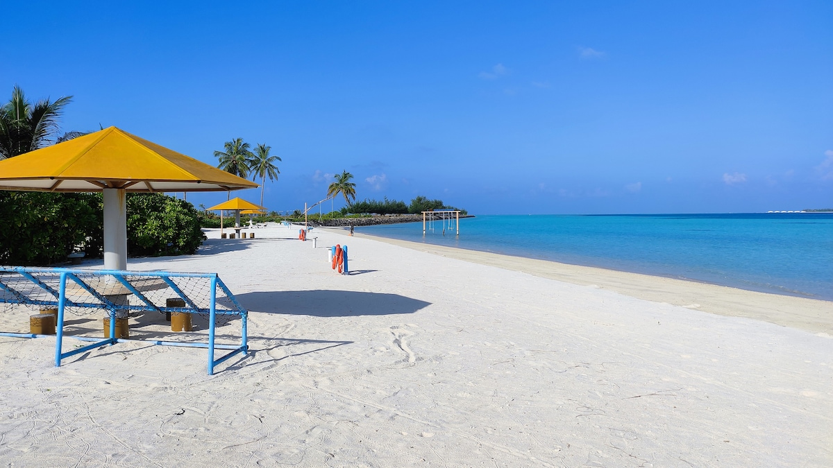 Blue Wave Hotel Maldives