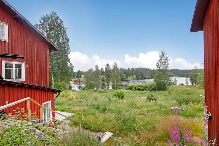 Kungsberget/Lake House附近的灵活湖畔别墅