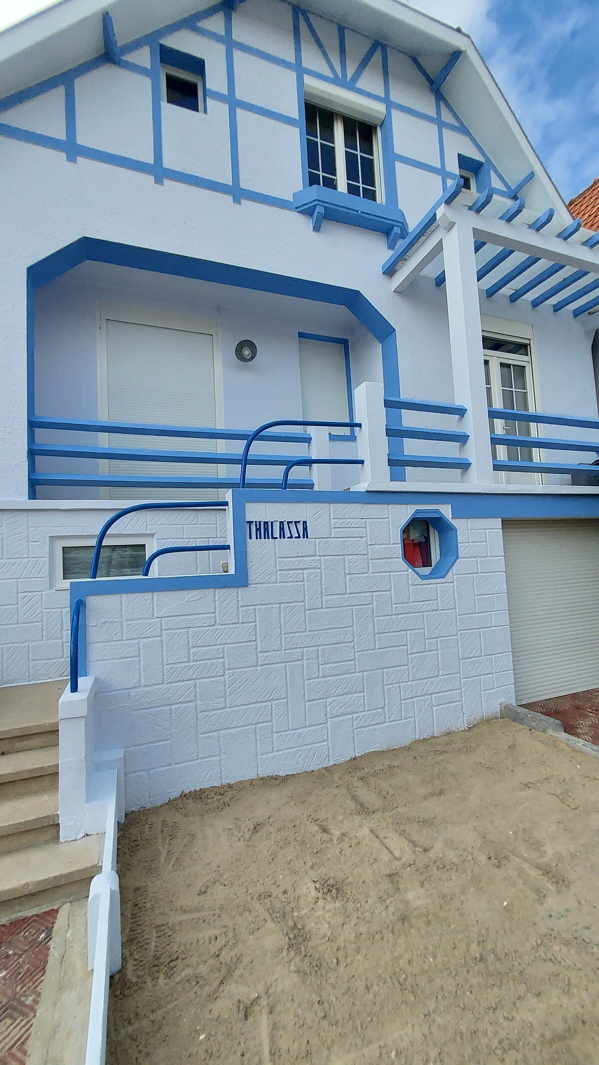 maison familliale à 100 metres de plage