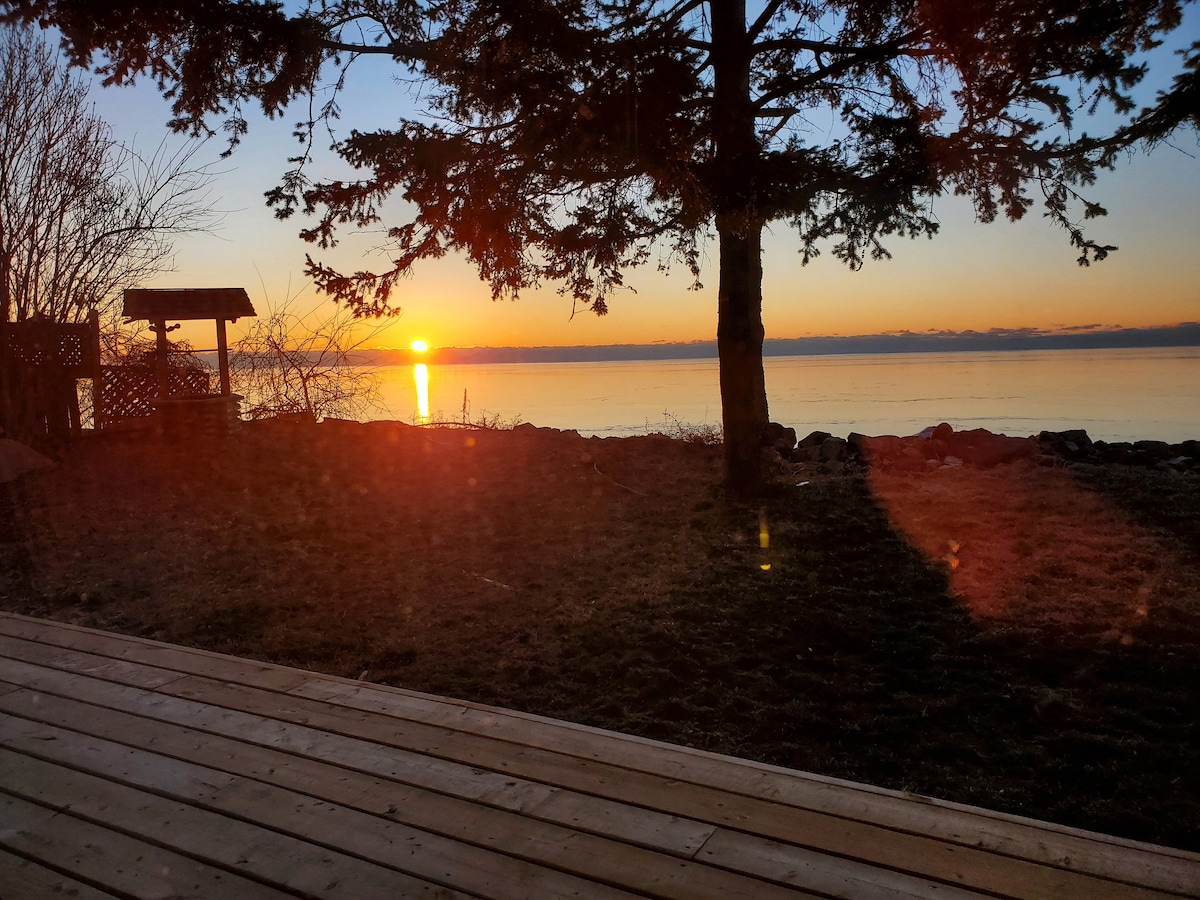 Lake Erie Villa