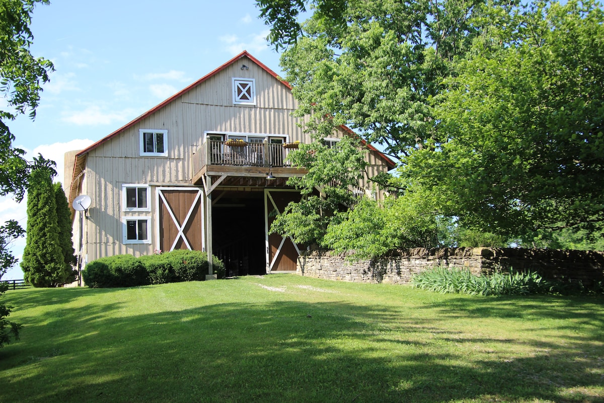 Horse & Flower Farm Barn Loft