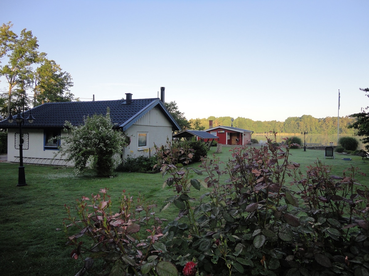 Lillstugan at Ivösjön