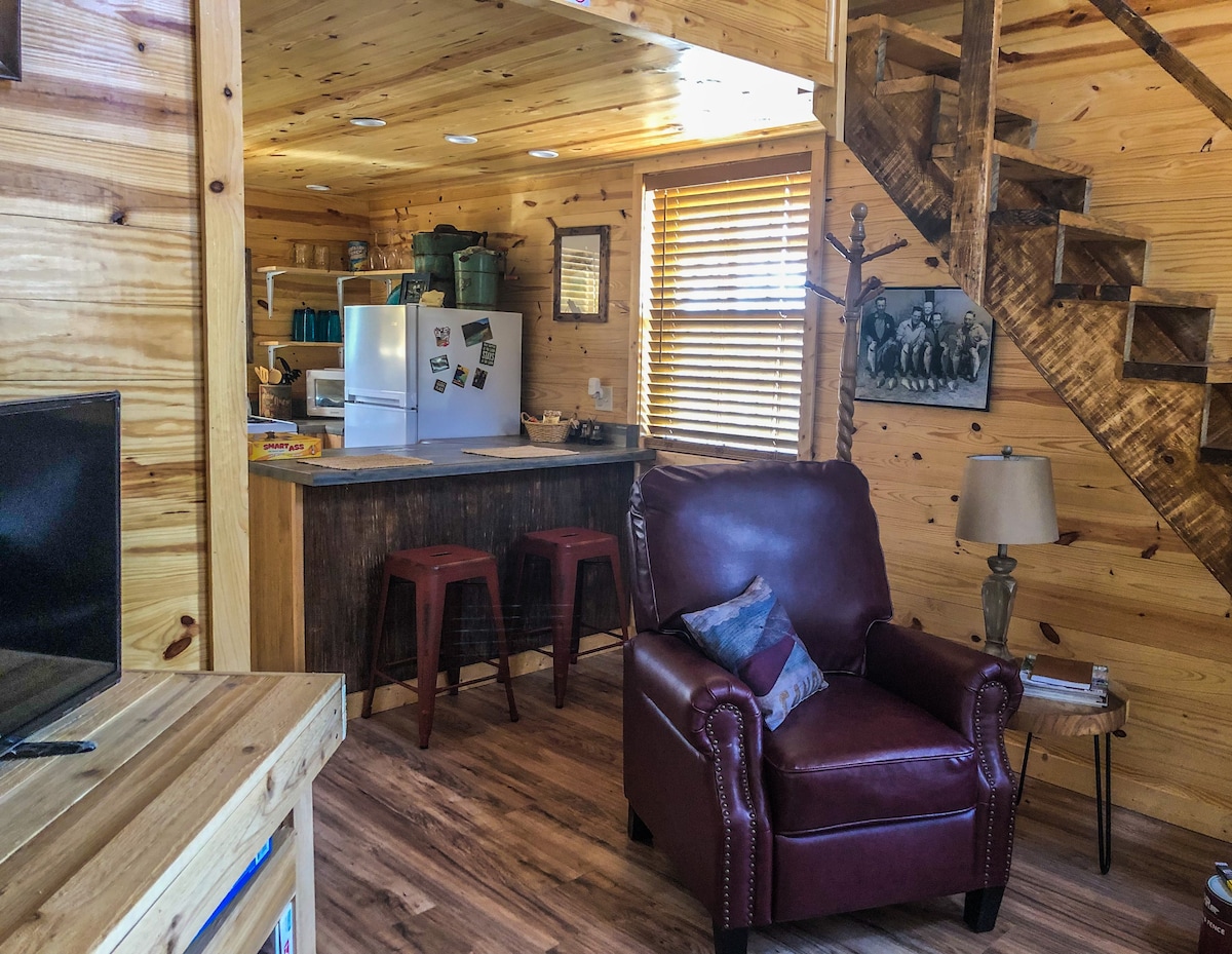 Red Bluff Cabin