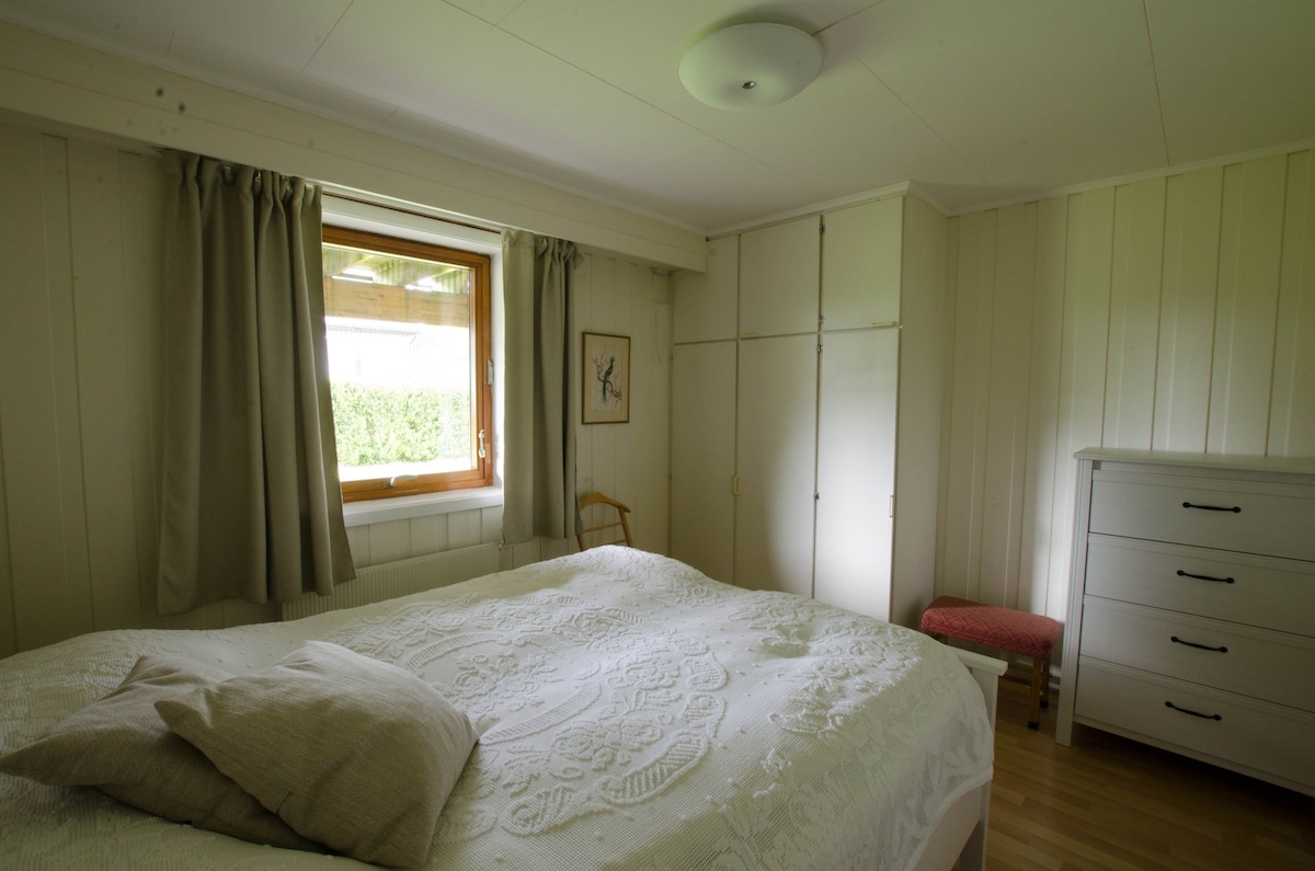 2间客房公寓可住4人距离奥斯陆20分钟路程。