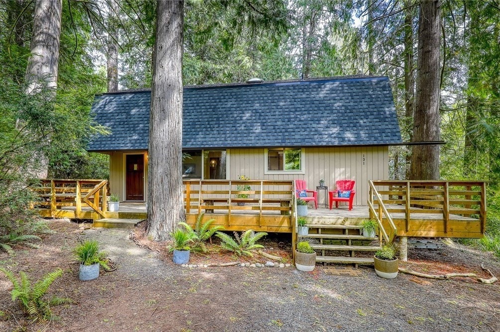 The Barnacle Cabin - Harstine Island温馨度假