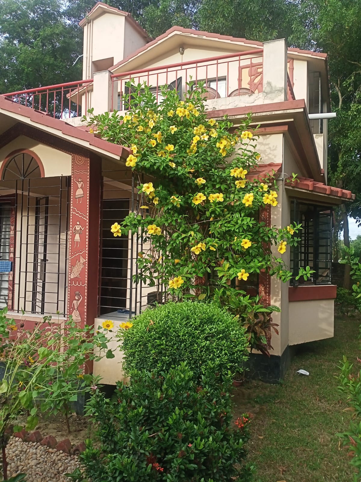 Aranyak Home Stay
Entire Bungalow