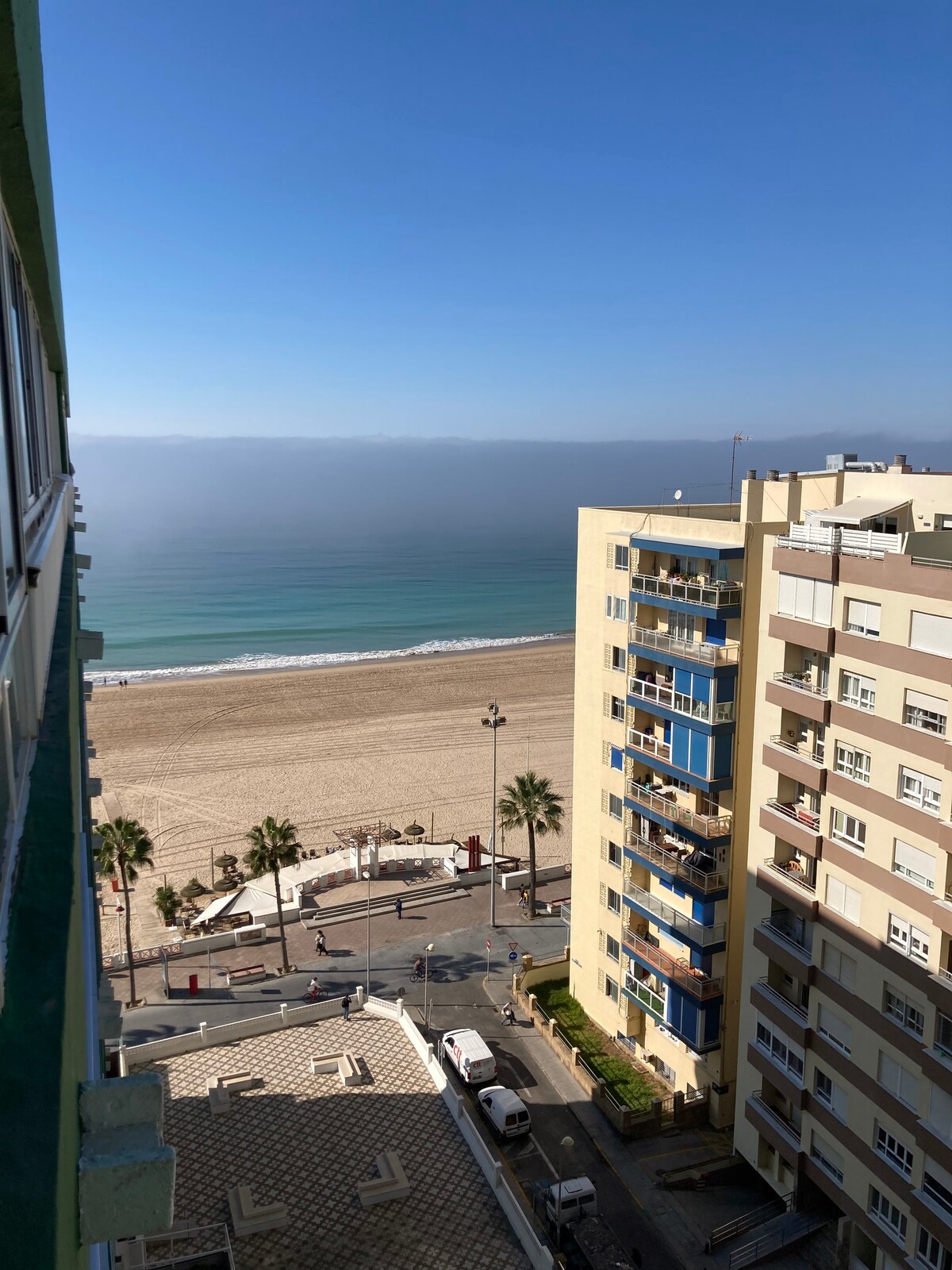 PISO DE TRES DORMITORIOS CON VISTAS AL MAR