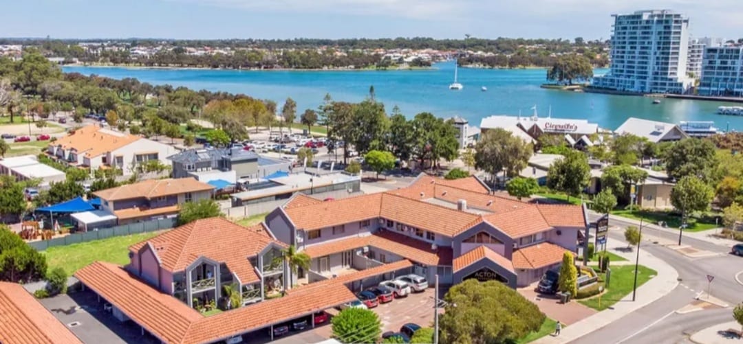 Mandurah Foreshore Apartment （曼哲拉海滨公寓