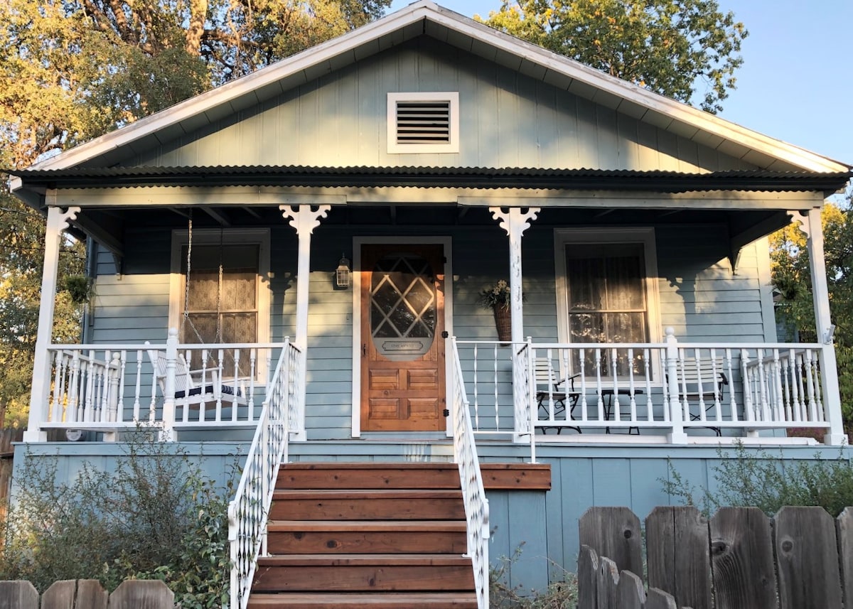 约塞米蒂山间小屋（ Mountain Cottage ） ，靠近约塞米蒂（ Yosemite ）