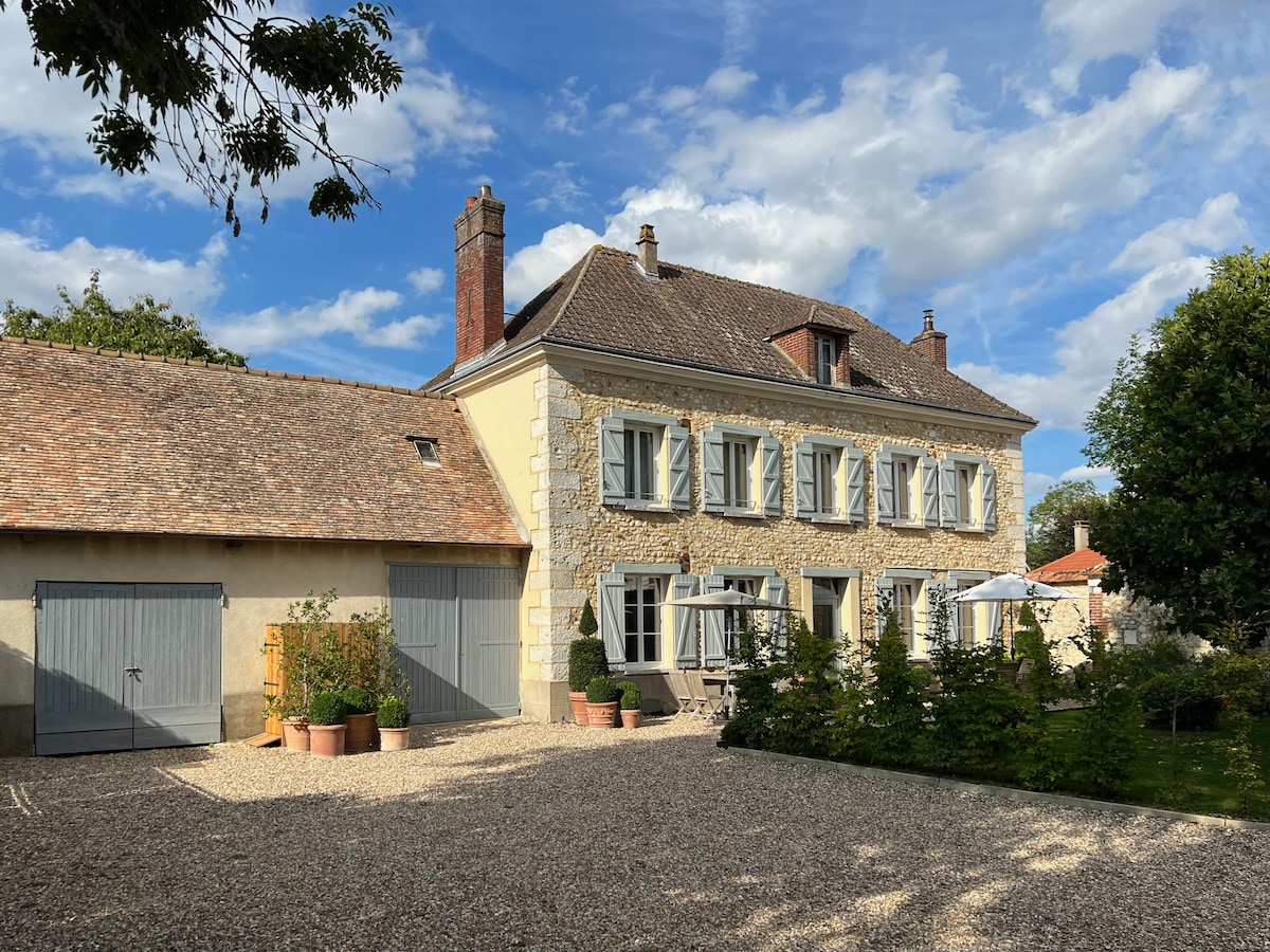 Maison de village avec jardin