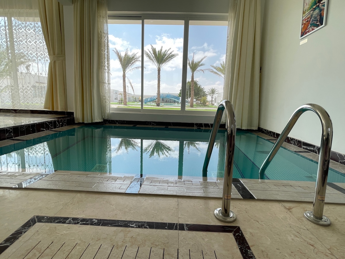 Oman Villa with private indoor pool