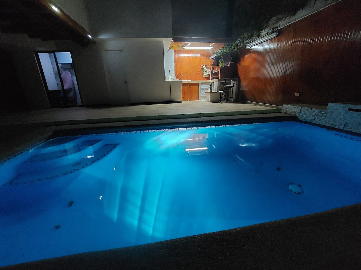 casa piscina climatizada excelente conectividad