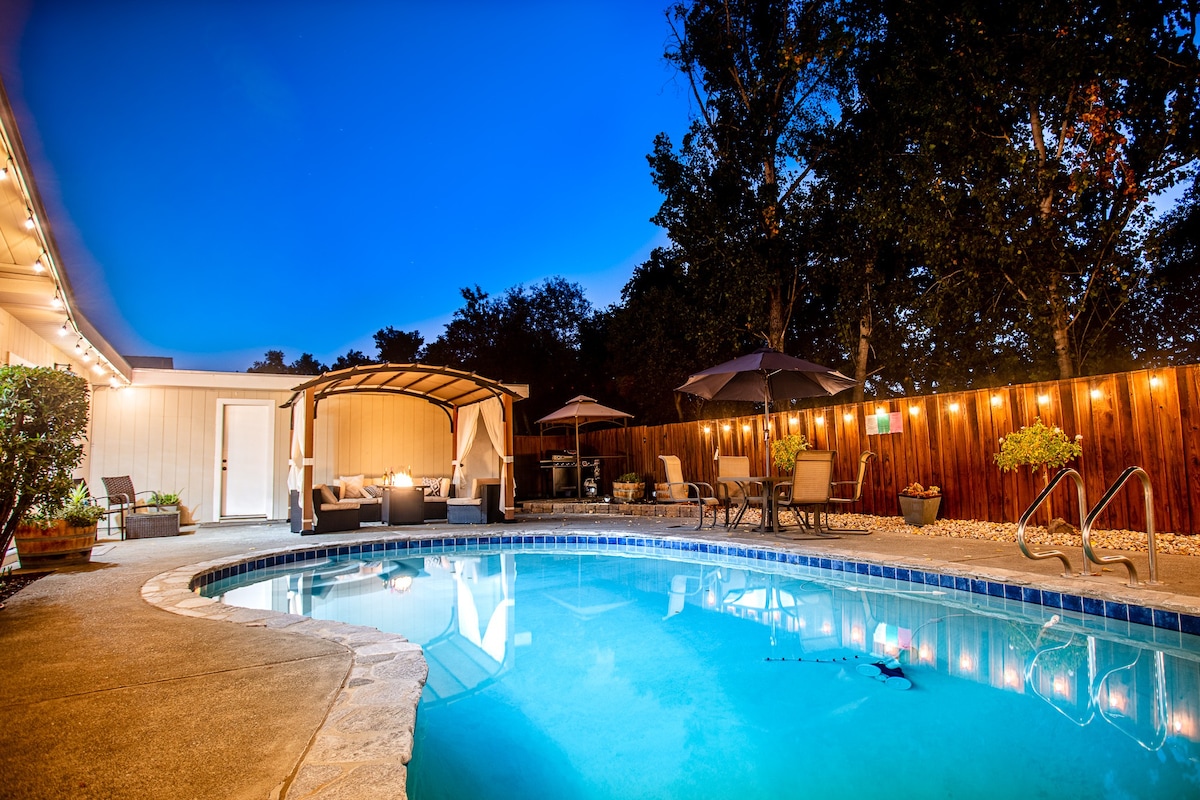 Heated pool & Hot tub! Close to Sonoma & Calistoga