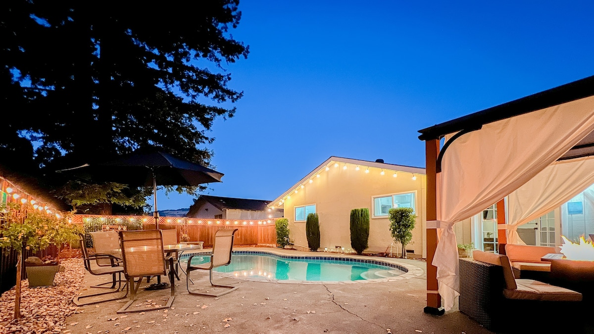 Heated pool & Hot tub! Close to Sonoma & Calistoga