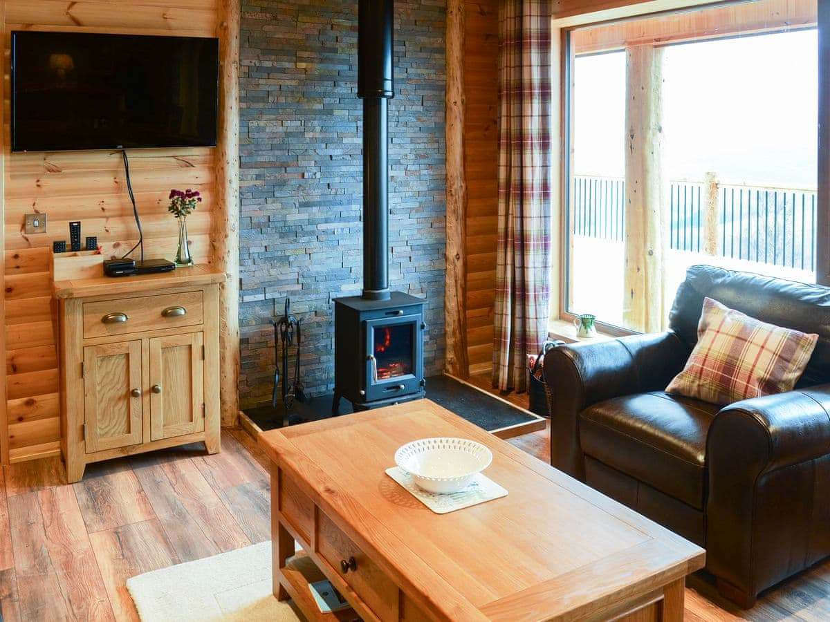 Red Kite Luxury Lodge With Hot Tub