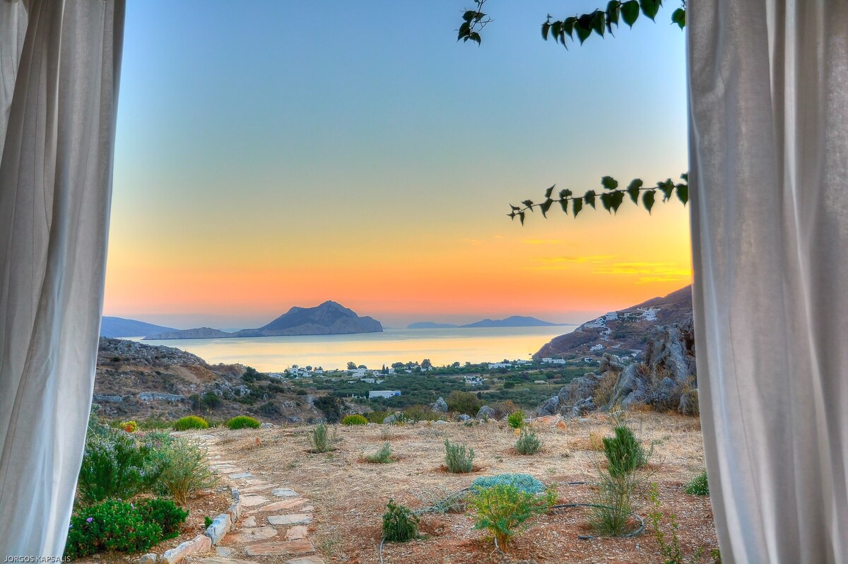 Amorgos-Villa Handras, Main Villa