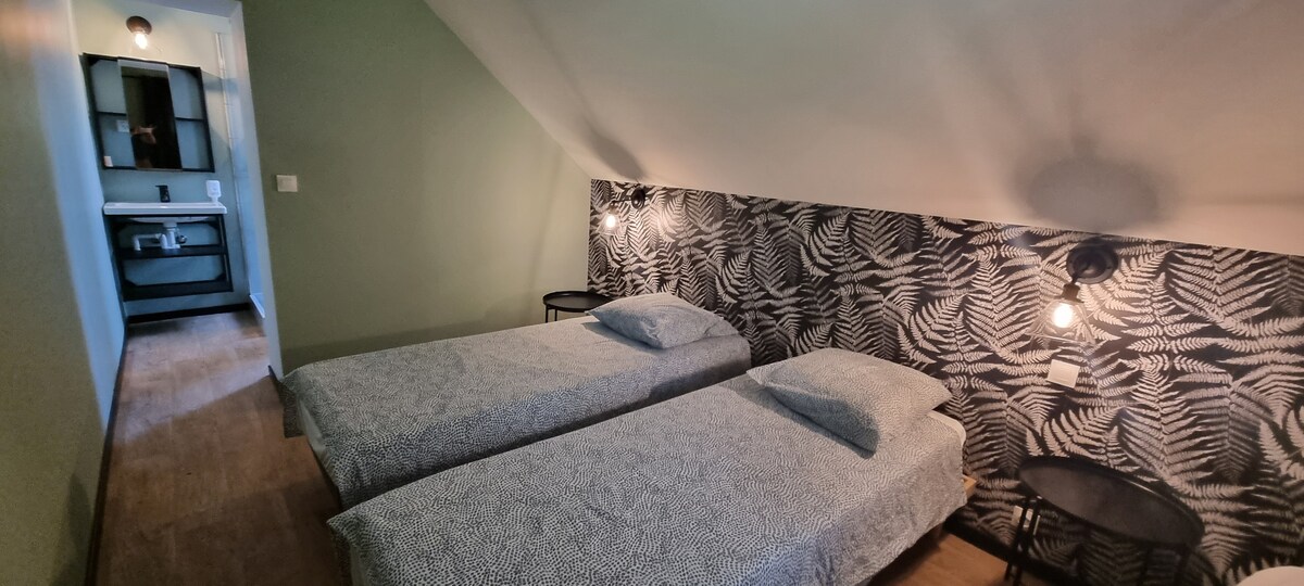 Les Écuries du Château -卧室2张舒适的床