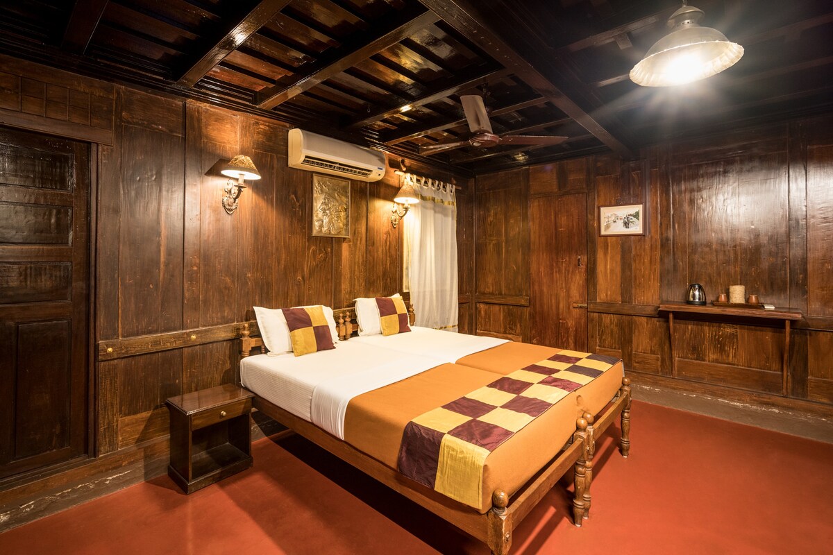 Heritage Room in the middle of backwaters