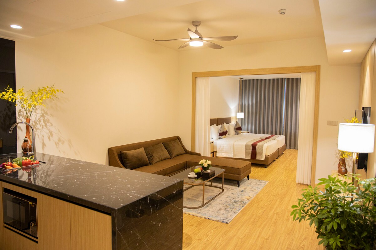 Standard Studio Apartment - Pearl River Hotel