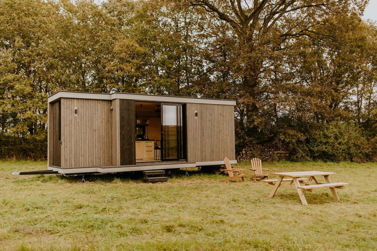 Parcel Tiny House -位于萨尔特的农场