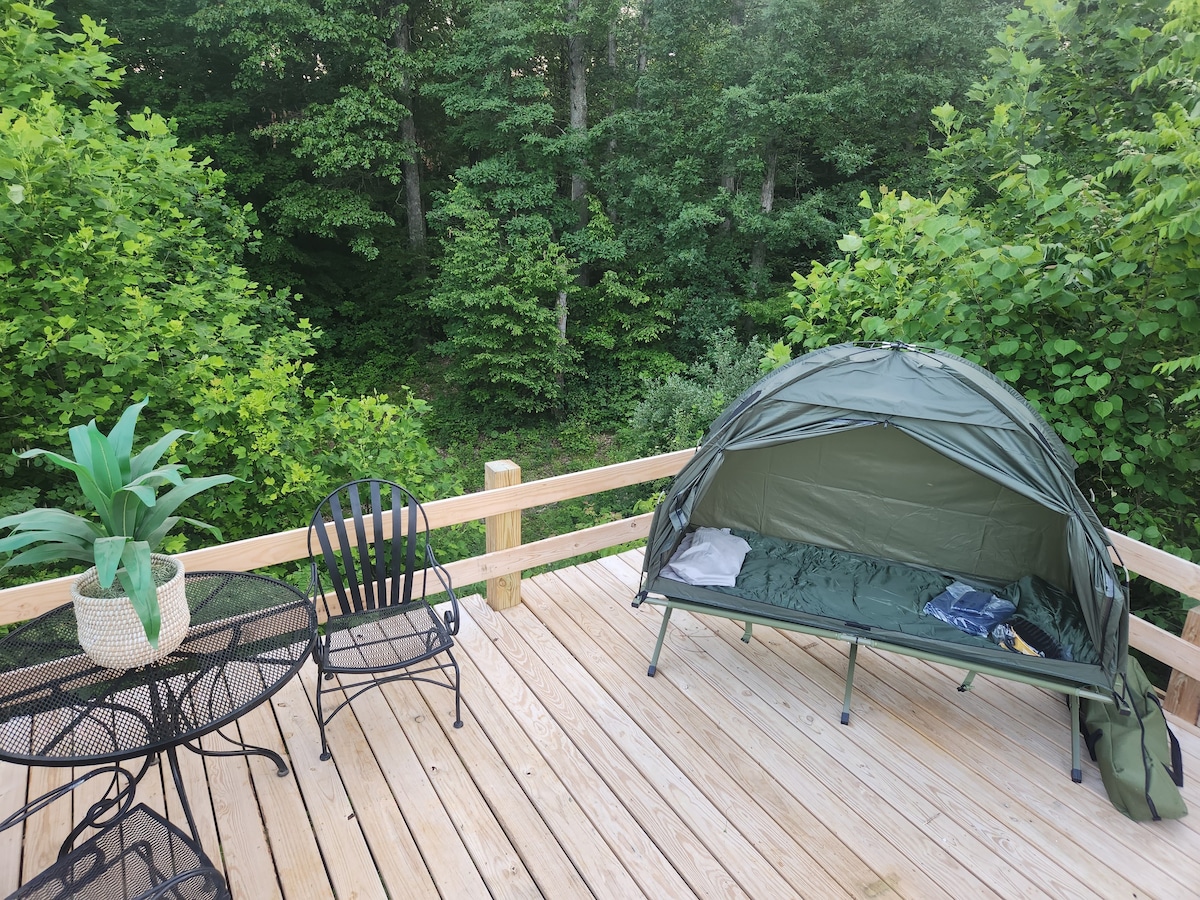 Peaceful camping getaway w/ water view over pond