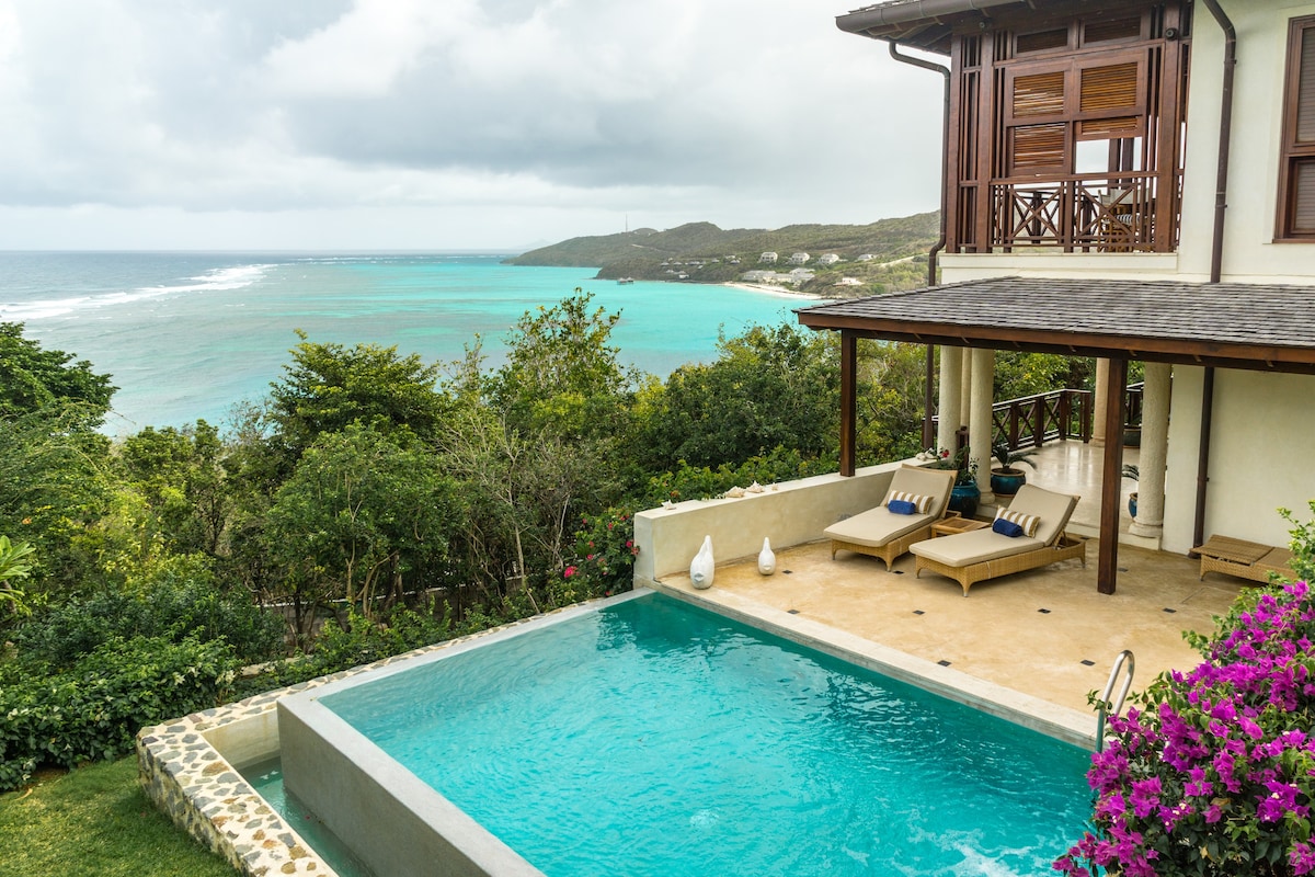 Private Luxury Villa in Canouan Estate