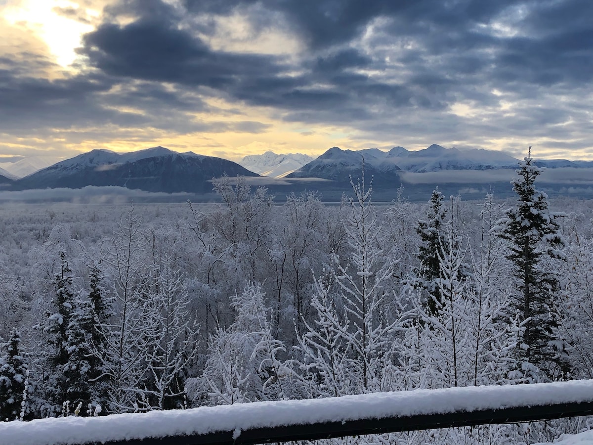 阿拉斯加度假屋（ Alaskan Retreat ） ，令人惊叹的景色， 4间卧室