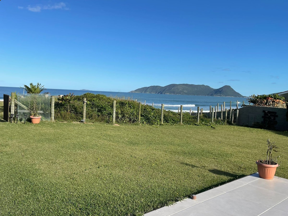 Casa de frente para o mar  em Floripa