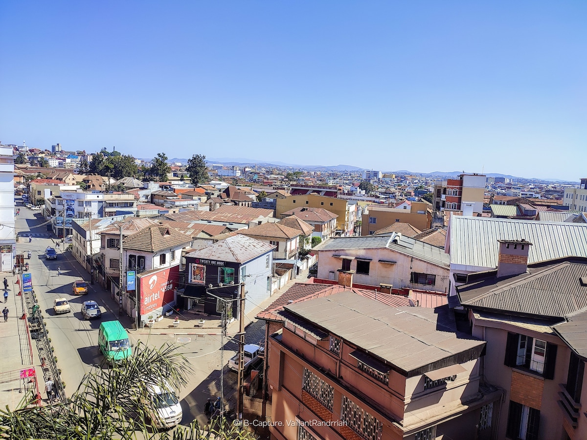 Antananarivo市中心的新单间公寓
