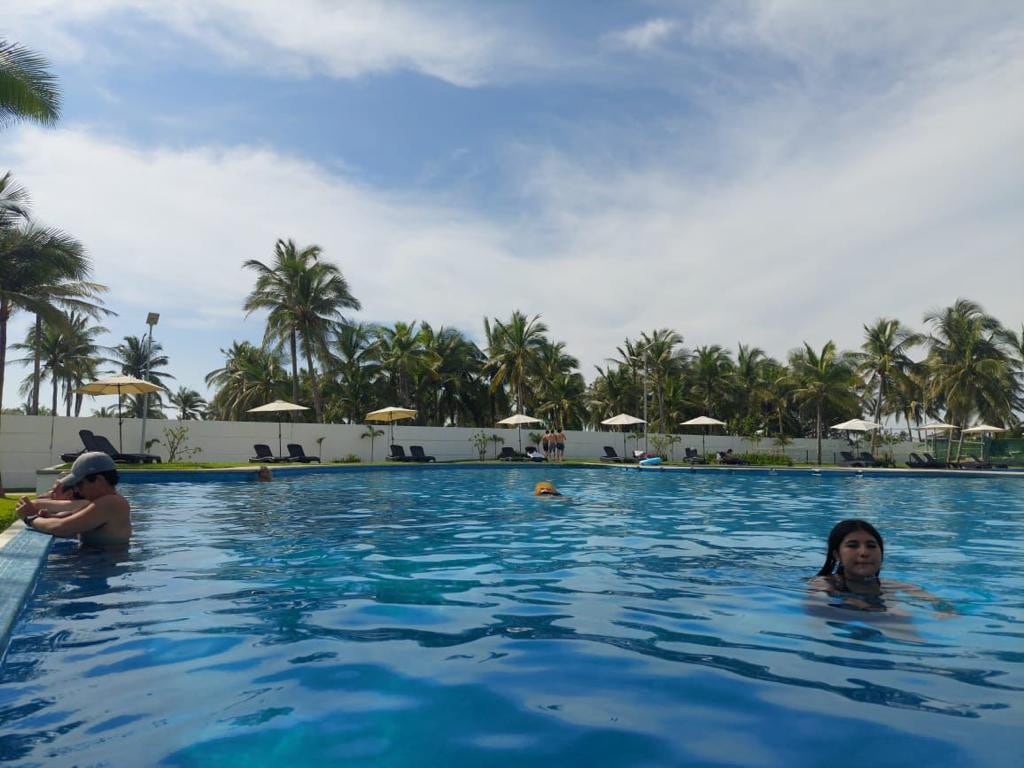 HERMOSO DEPARTAMENTO CON ROOF GARDEN Y PISCINA.