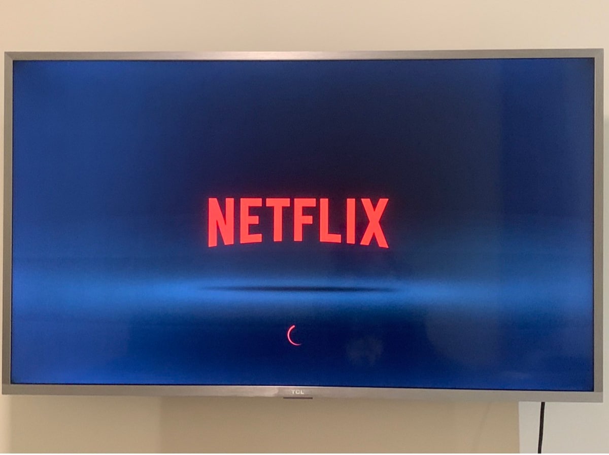 房间共用浴室Pasay巴士总站Netflix无线网络